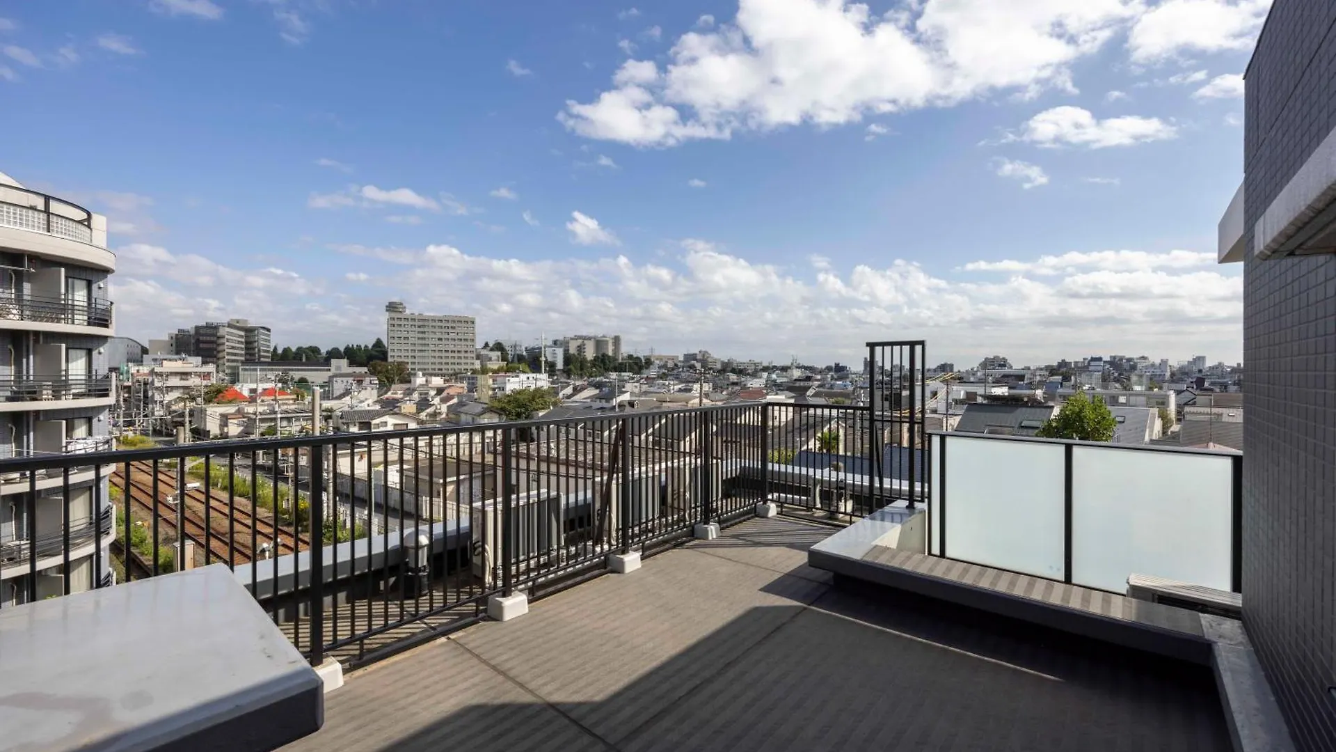 Renaissance Court Jiyugaoka Apartment Tokyo