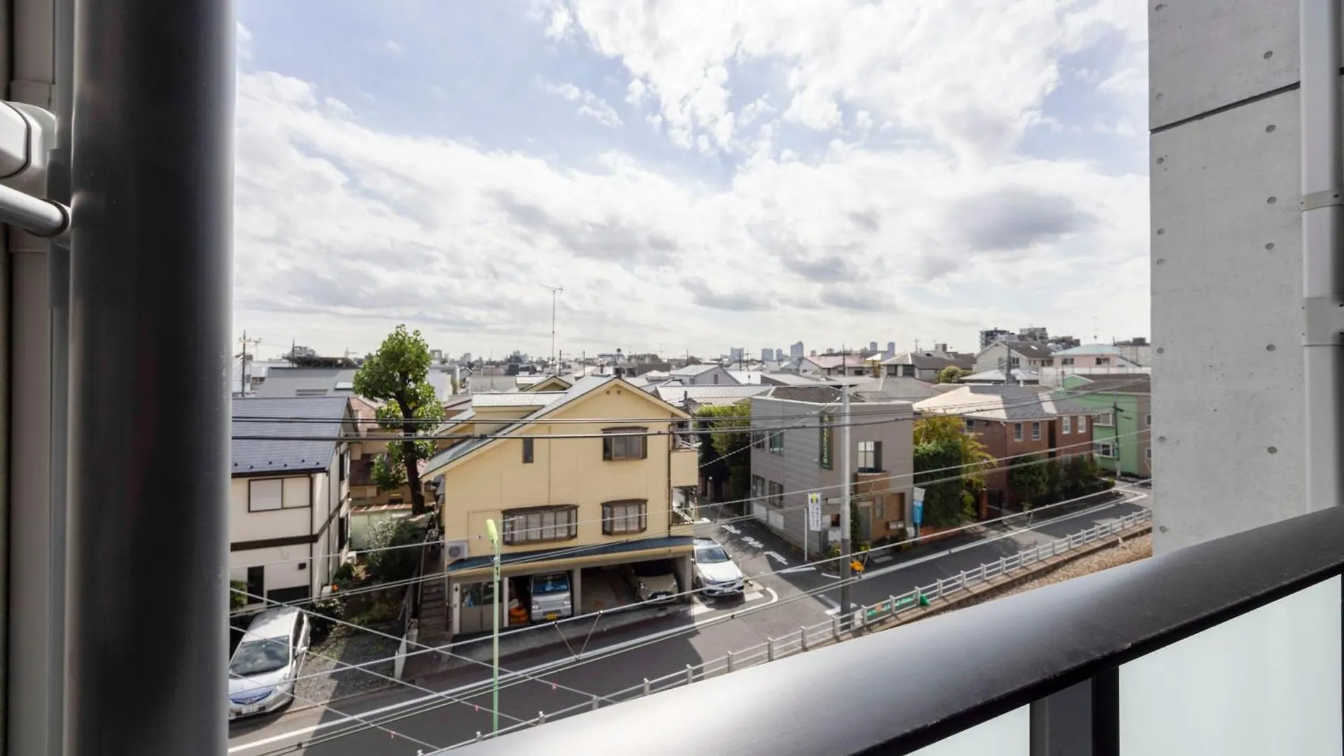 Renaissance Court Jiyugaoka Apartment Tokyo
