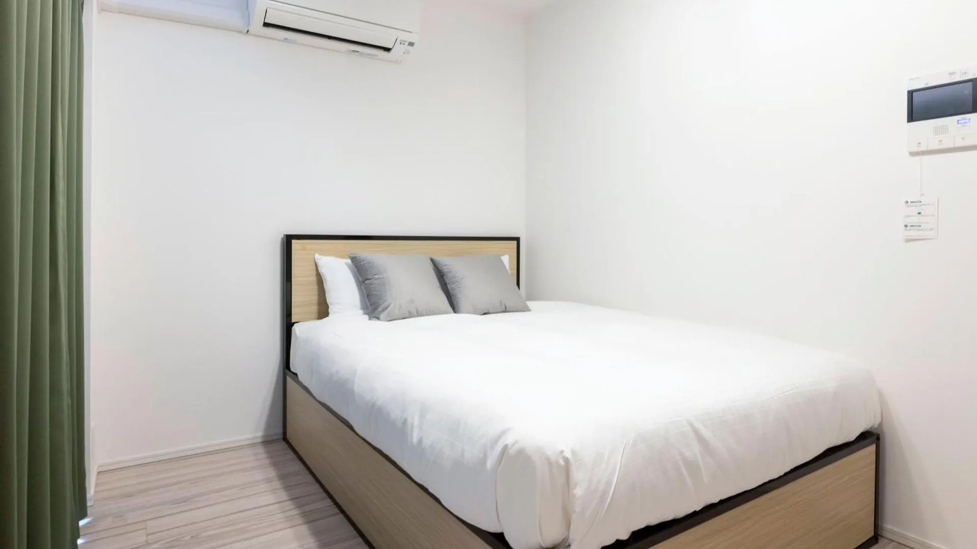 Renaissance Court Jiyugaoka Apartment Tokyo