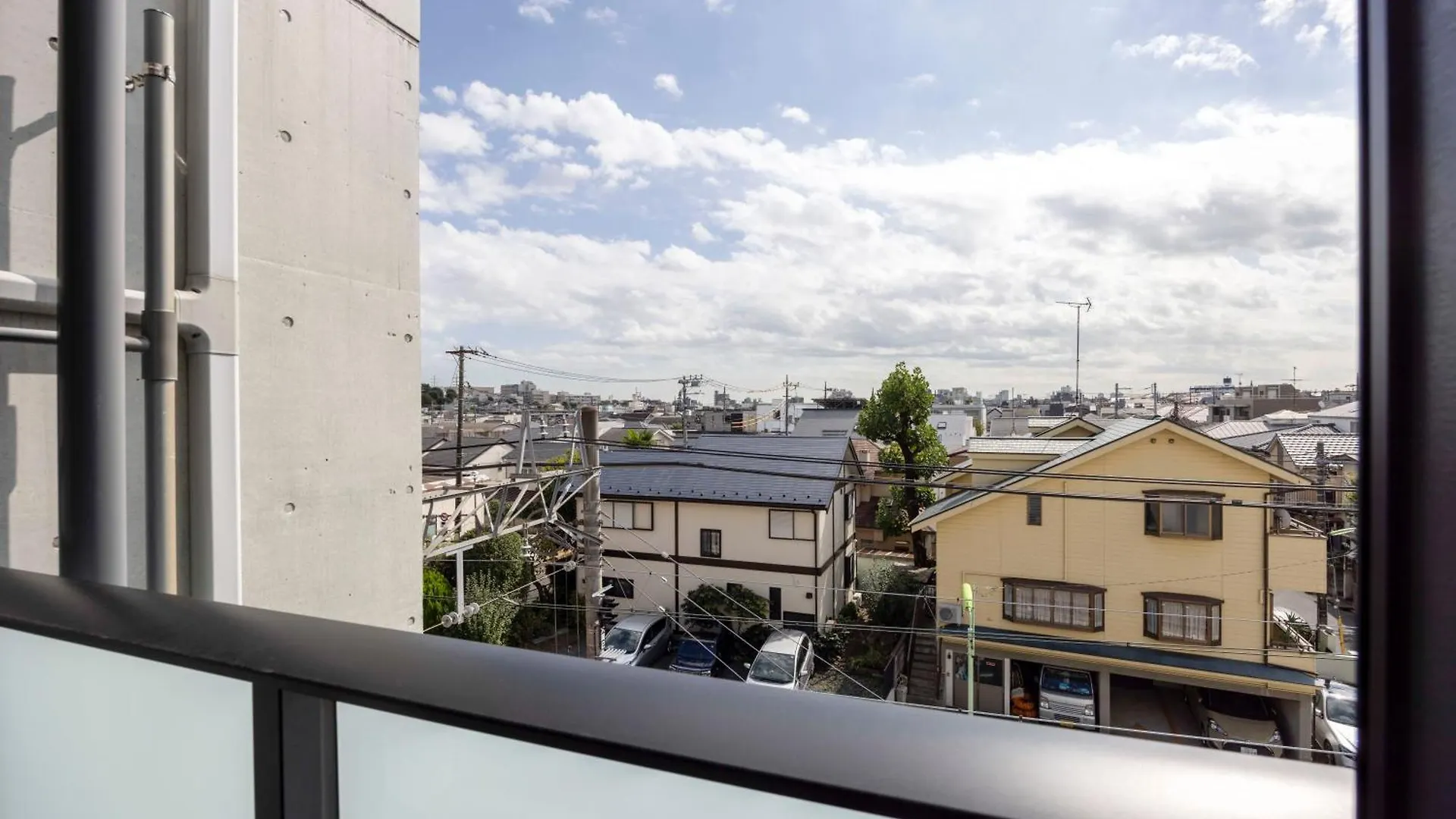 Renaissance Court Jiyugaoka Apartment Tokyo