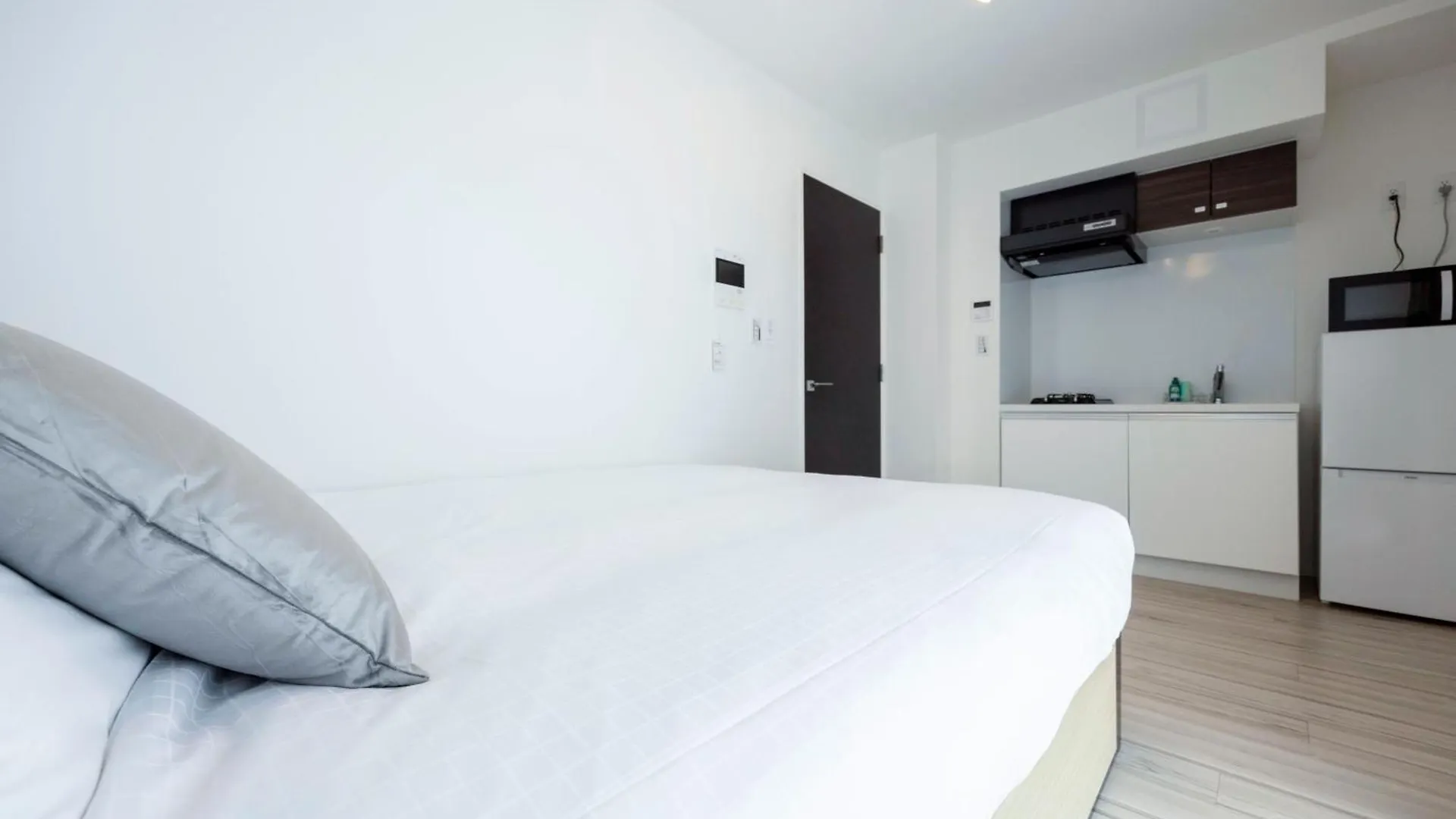 Renaissance Court Jiyugaoka Apartment Tokyo Japan